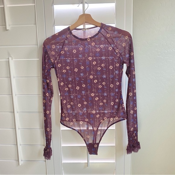 NWOT Free People Up All Night Printed Bodysuit Berry Bandit - Picture 1 of 3
